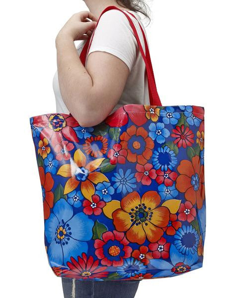 Freckled Sage Market Bag in Betty's Bunch Navy